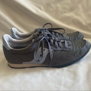 Saucony bullet shoes in grey / light blue